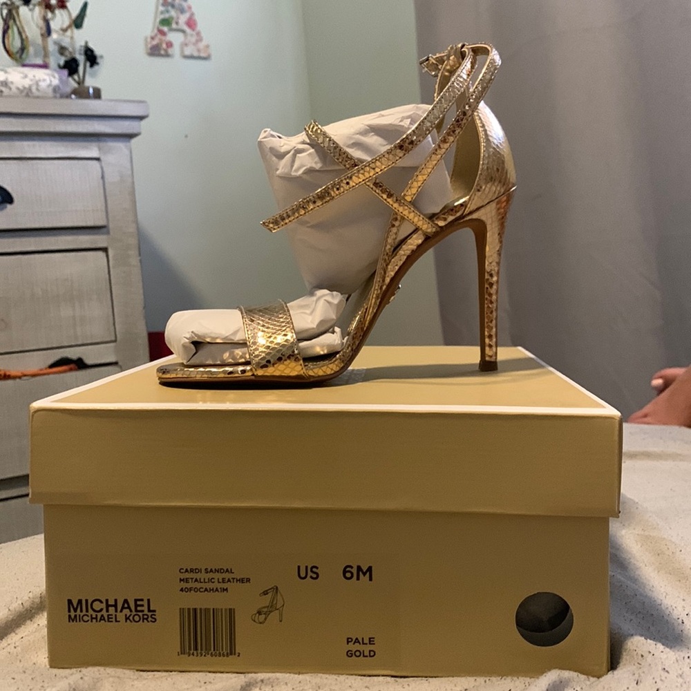 Michael Kors Cardi Metallic leather strapped heels